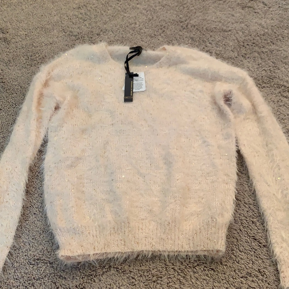 Eyelash light peachy sweater with gold flux/ sequin